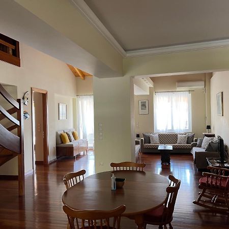 Azure Retreat Apartment Loutraki  Exterior photo